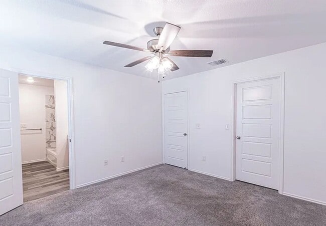 Building Photo - AVAILABLE SOON! (SECTION 8 ACCEPTED)