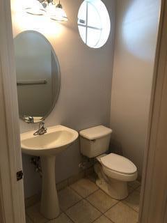 Building Photo - 2757 S Evergreen Cir