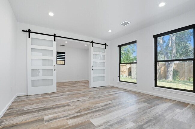 Building Photo - 6518 Kury Ln