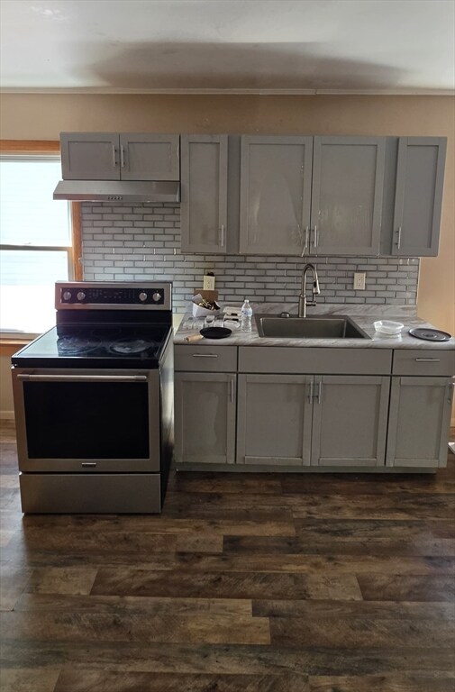 Building Photo - 18 Bullard St