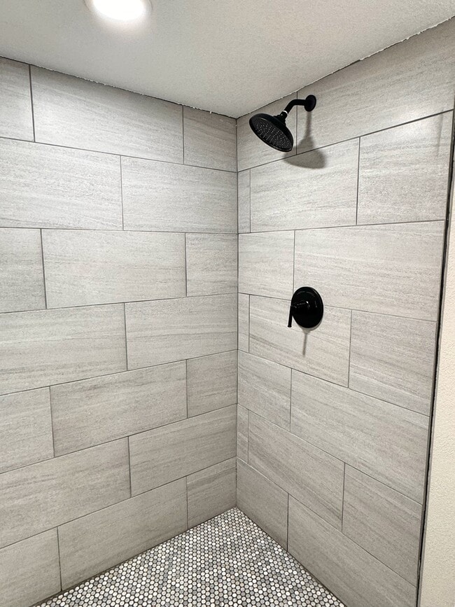 Building Photo - 3250 Meade St