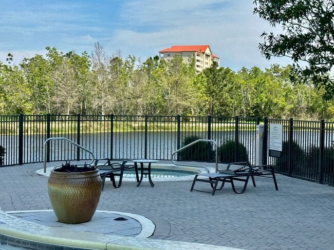 Building Photo - Enjoy resort-style living every day!