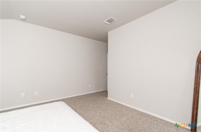 Building Photo - 1309 Prairie Clover Rd
