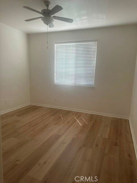 Building Photo - 13029 Hillhaven Ct
