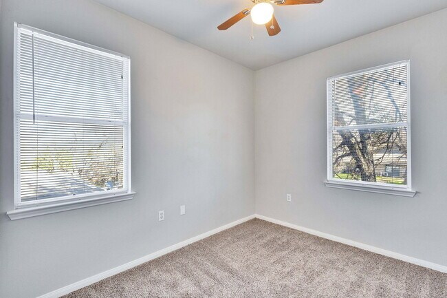Building Photo - 3201 Jack Cook Dr