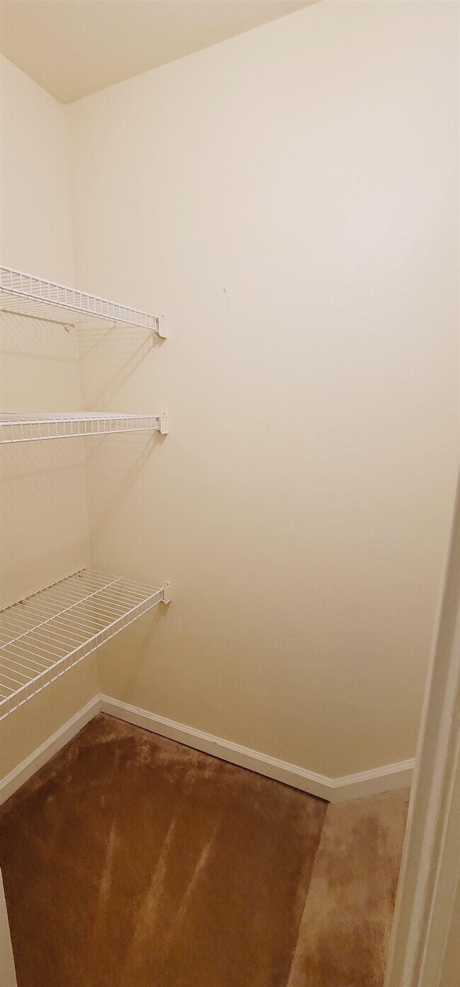 Building Photo - 836 W Georgia St