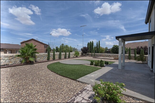 Building Photo - 2625 Chris Evert Pl