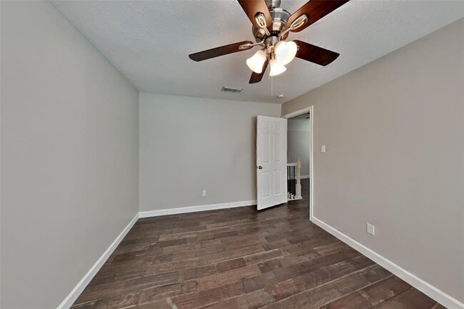 Building Photo - 7103 Kirkglade Ct