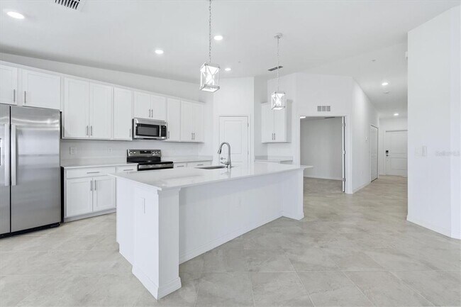 Building Photo - 18923 Scallop Lp
