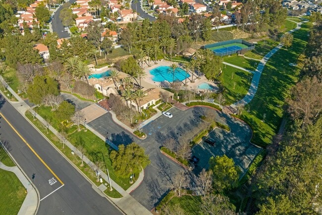 Building Photo - Highly Upgraded Paseo Del Sol Home!