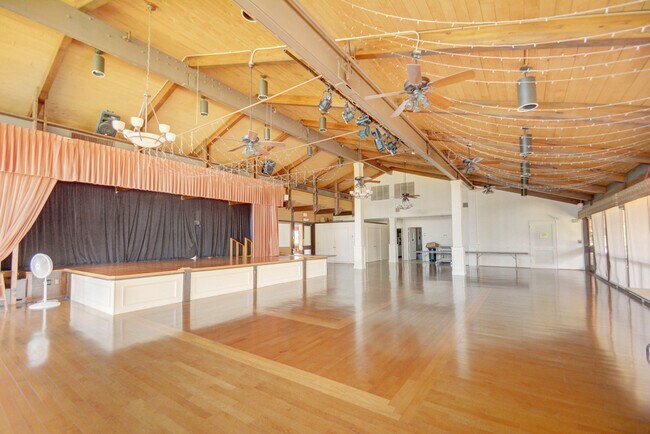 Building Photo - 5710 Princess Palm Ct