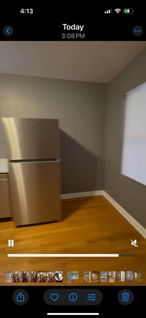 Building Photo - 647 N Hamlin Ave