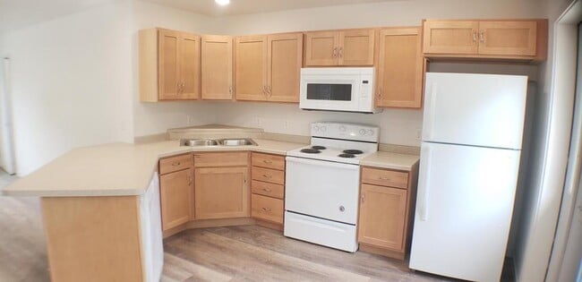 Building Photo - 1315 Butts Ave