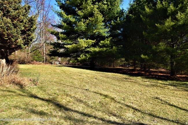 Building Photo - 219 Cherry Hill Rd