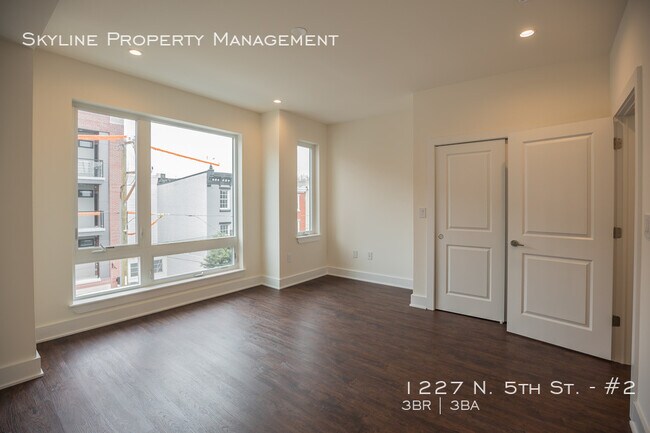Building Photo - 1227 N 5th St