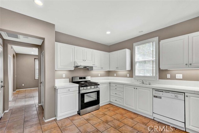 Building Photo - 81 Waterman