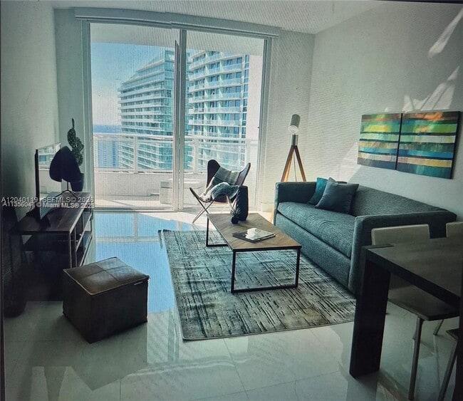 Building Photo - 1080 Brickell Ave
