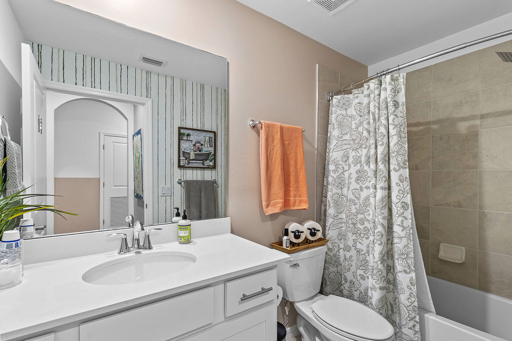 Building Photo - 5651 Double Eagle Cir