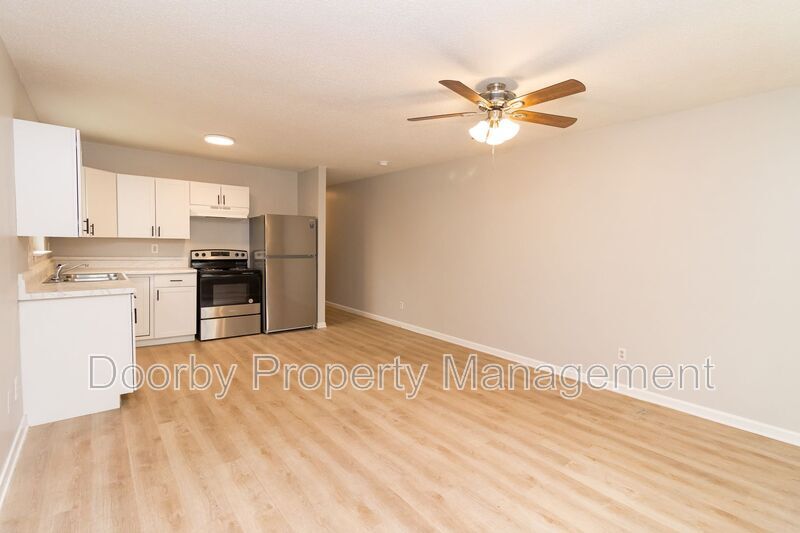 Building Photo - 1603 Bradt St