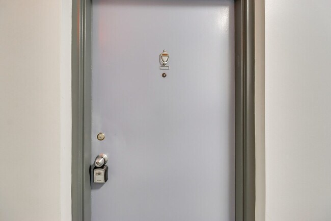 Building Photo - 2710 Macomb St NW