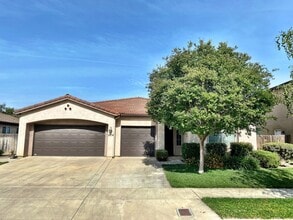 Building Photo - 2434 N El Cajon St