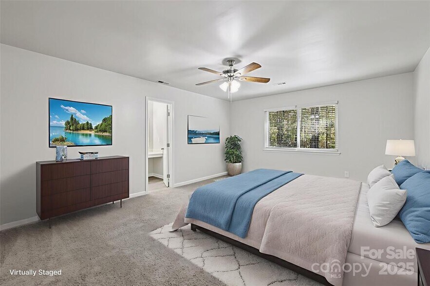 Building Photo - 7030 Huntsmaster Dr