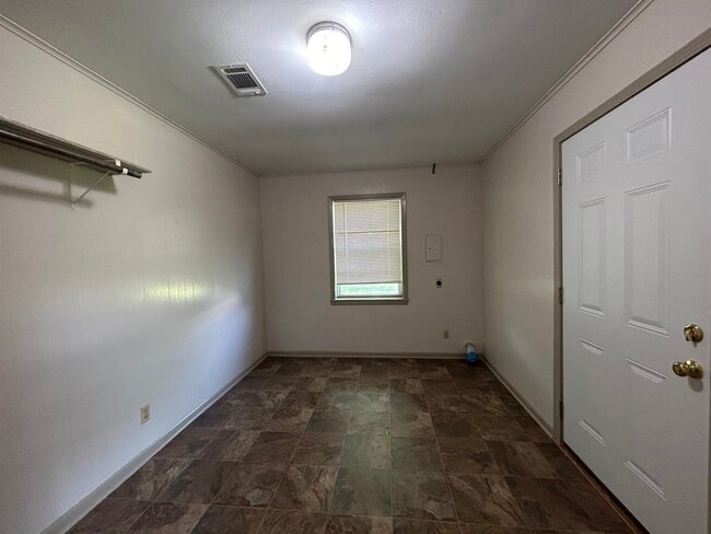 Building Photo - 29 Martin Cir