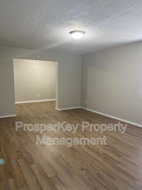 Building Photo - 2428 Palmetto St