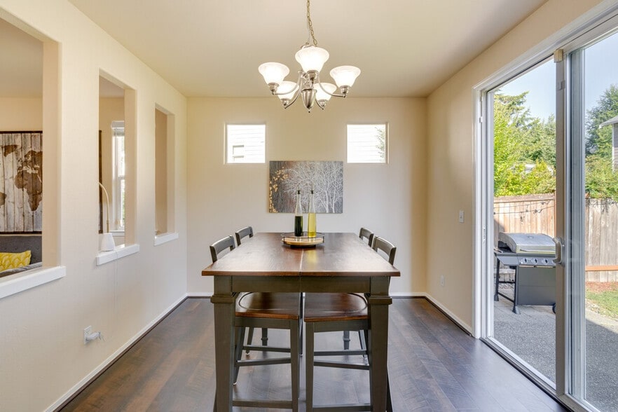 Building Photo - 111 Nellis Rd