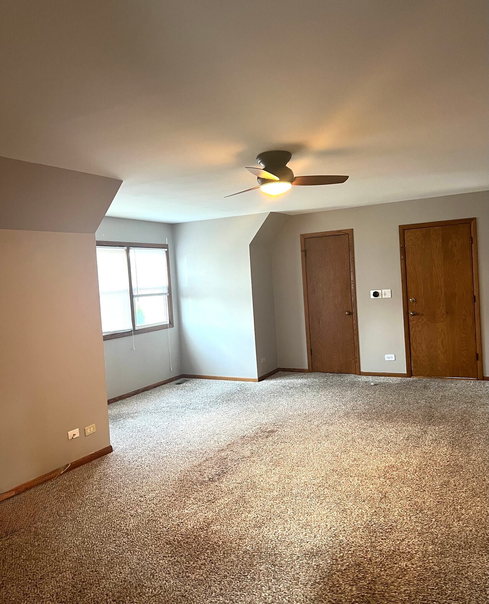 Building Photo - 1103 E Ardyce Ln