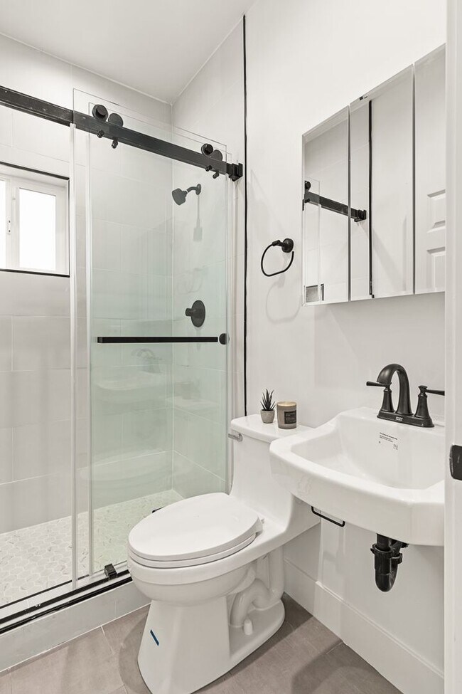 Building Photo - A 3 Bedroom apartment with ensuite bathrooms, common areas and a fully functional kitchen at 1736...