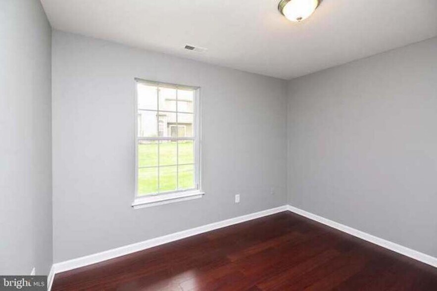Bedroom #2 - 2703 Tarnbrook Dr