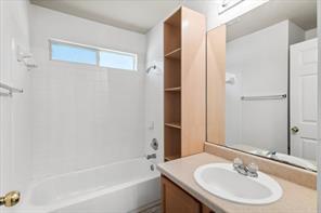 Building Photo - 2721 Breezy Point Cove