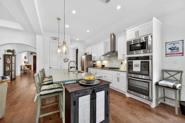 Building Photo - 609 Anfield Cir