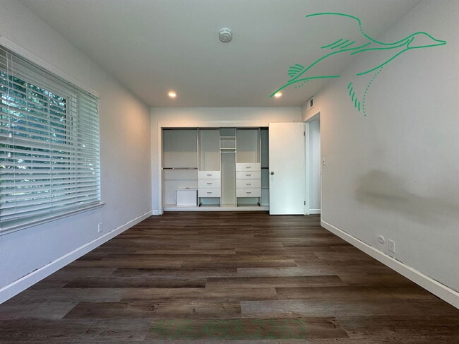 Building Photo - 1910 Mt Vernon Ct