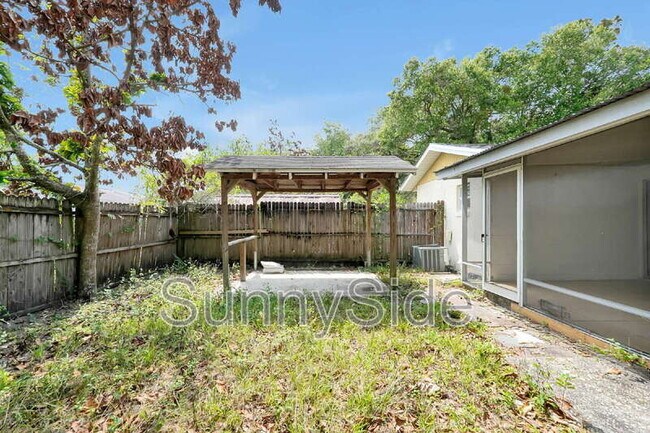 Building Photo - 8102 Turkey Dr