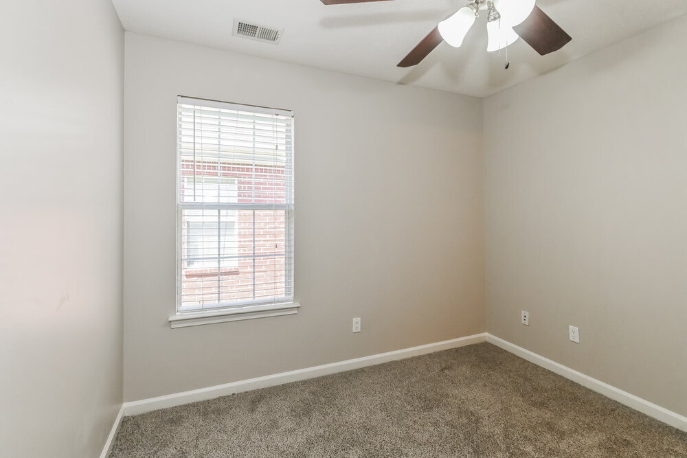 Building Photo - 9882 Wynngate Dr