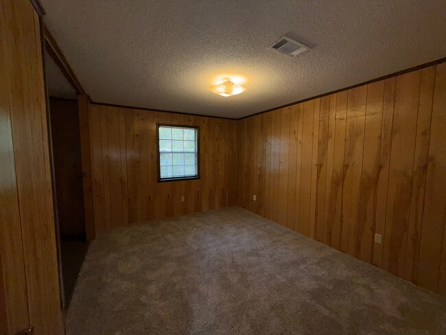 Building Photo - Oak Ridge Apartments