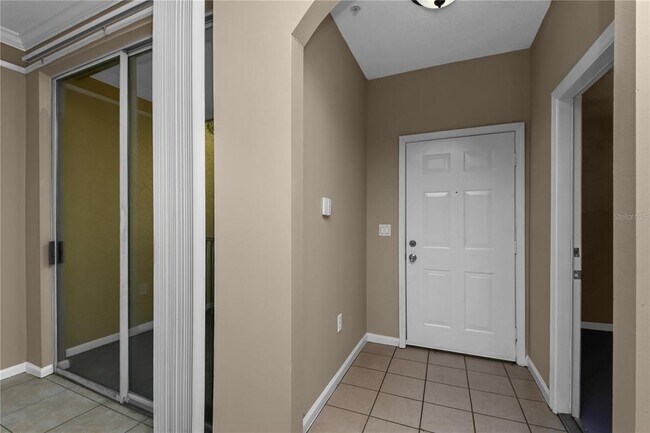 Building Photo - 12030 Villanova Dr