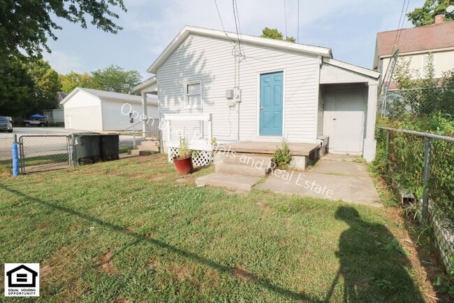 Building Photo - 309 Williams St