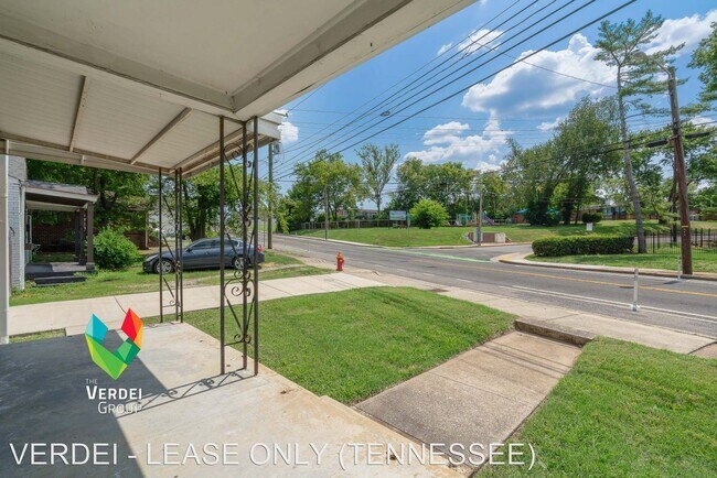 Building Photo - 3 br, 2 bath House - 1720 Dr DB Todd Jr Blvd