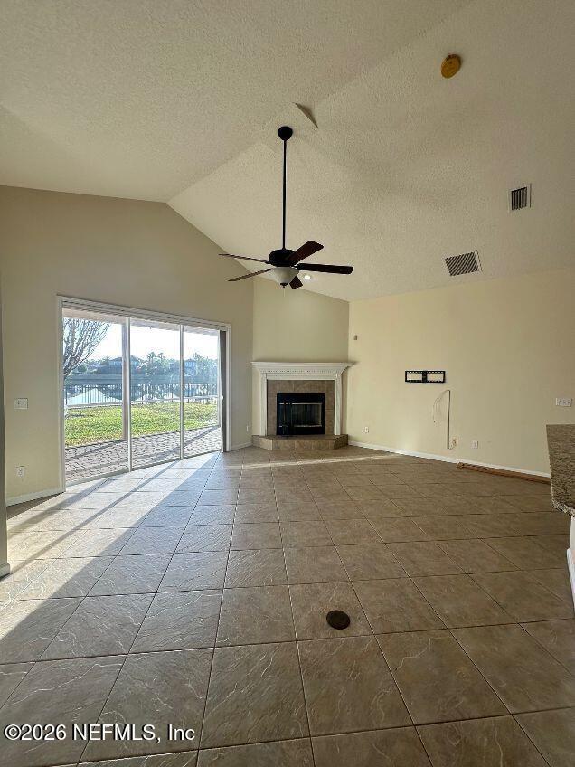 Building Photo - 1752 N Cappero Dr