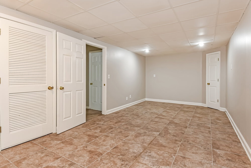 Building Photo - 107 River Walk
