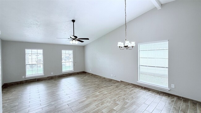 Building Photo - 15507 Mira Monte Dr