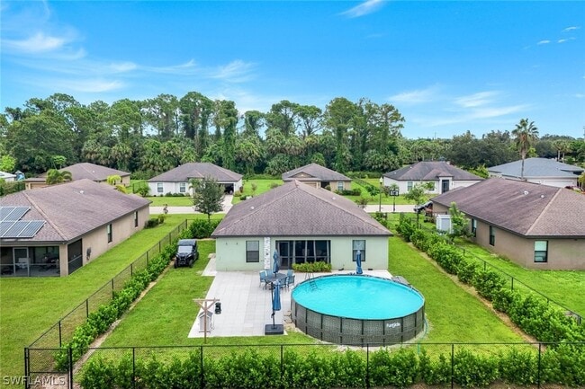 Building Photo - 740 Evening Shade Ln