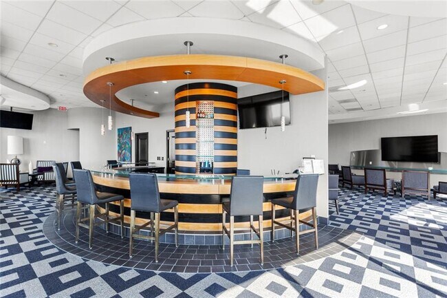 Building Photo - 3338 Peachtree Rd NE