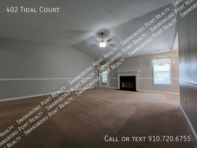 Building Photo - 402 Tidal Ct