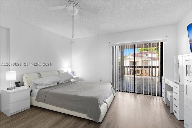 Building Photo - 12990 SW 88th Ln