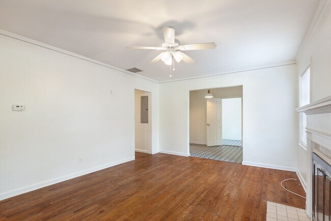 Building Photo - Spacious 3bd/2ba w/ Large Backyard & Close to ATL Beltline!