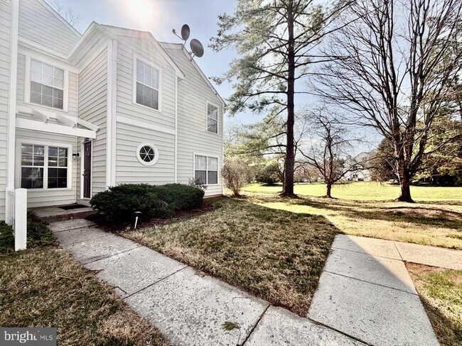 Building Photo - 13829 Bronco Pl